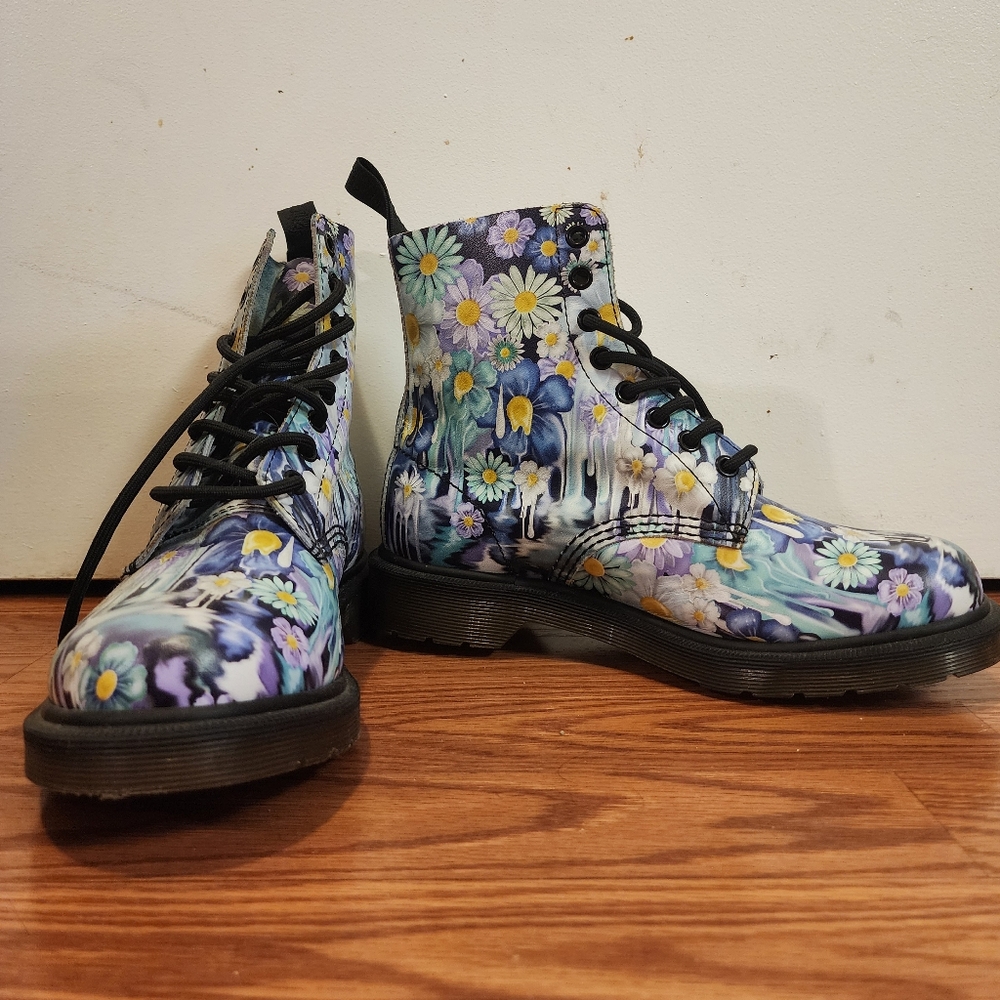 Dr Martens Blue Drippy Floral Boots SIZE 8